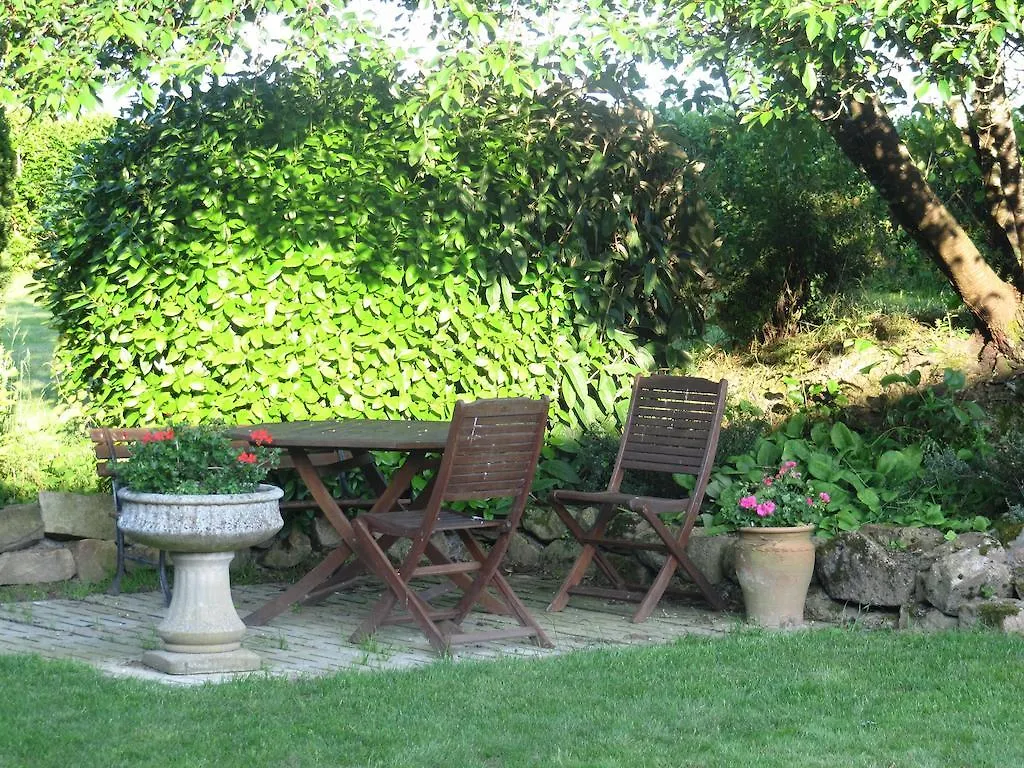 Bed & Breakfast Chambres D'Hotes La Pinderie Val-Couesnon France